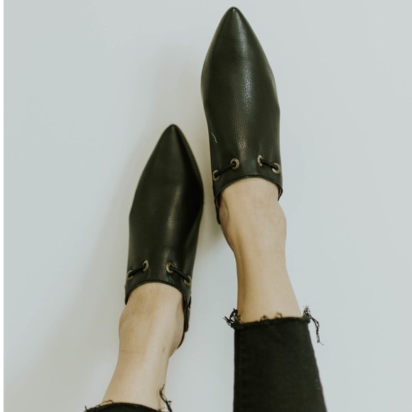 Free People Versatile Mule - Picture 1 of 3